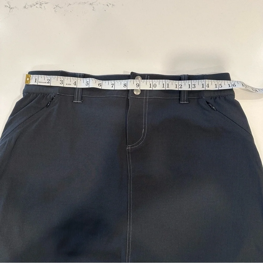 **NWT** Kuhl Strattus Black Women's Skirt